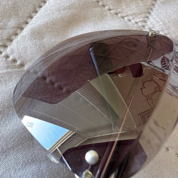 Chanel sunglasses, color gray gradient silver. - Picture 9 of 9